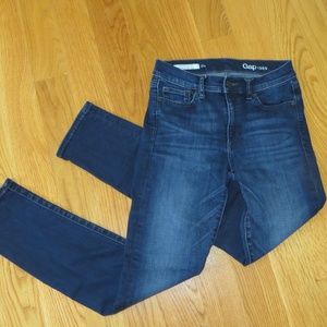 Gap dark wash jeans resolution slim straight 27 S